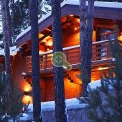 Дом из кедрового бруса - подсветка